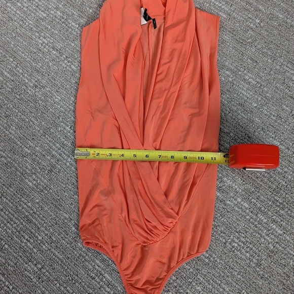 🔷Marciano Vibrant Orange Draped Blouse Bodysuit - Picture 7 of 8